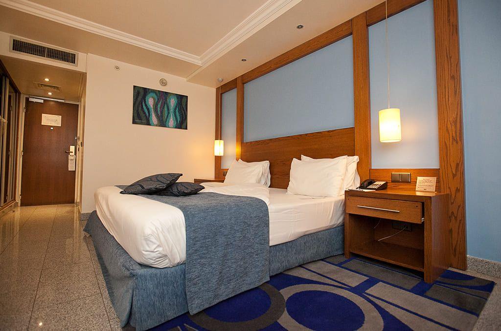 https://image.cityhotelsandbookings.com/apartments/666da9ed7988df78886d6bb7/eko-hotel.jpg
