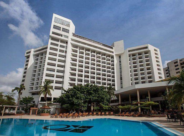 https://image.cityhotelsandbookings.com/apartments/66c111c2c97c6cb8fb7fb197/eko-main-building.jpg