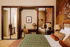 https://image.cityhotelsandbookings.com/apartments/68751b886233f6819c64e549/bedroom/1760133524-480ceac8.jpg
